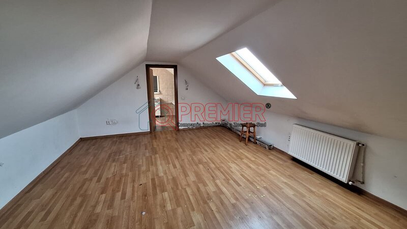Duplex Fermei, acte gata, se vinde utilat/ mobilat